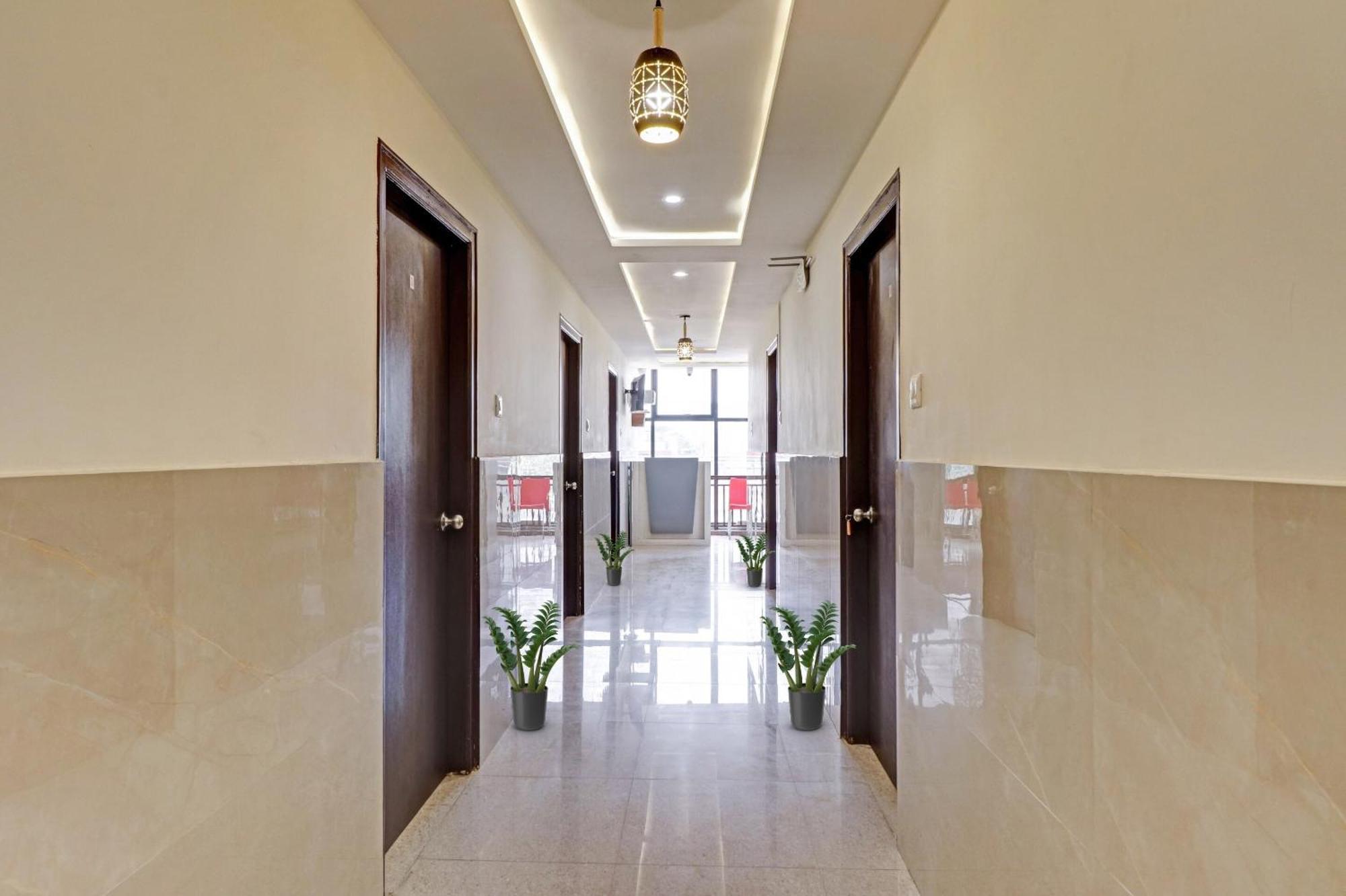 Hotel O Gn Nelli Suites Bangalore Exterior foto